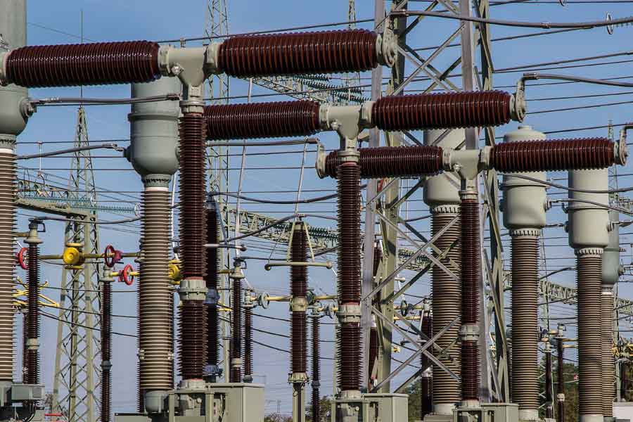 New Brunswick refinery aims to be first in Canada to use electrolyzer technology